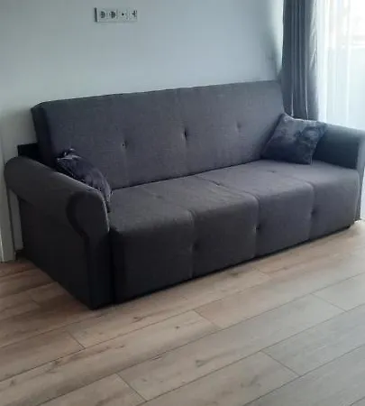 1 Apartment